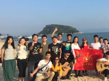 多彩的兴趣社团，享你所想 汉服社，吉他社，舞蹈社，登山社，书..